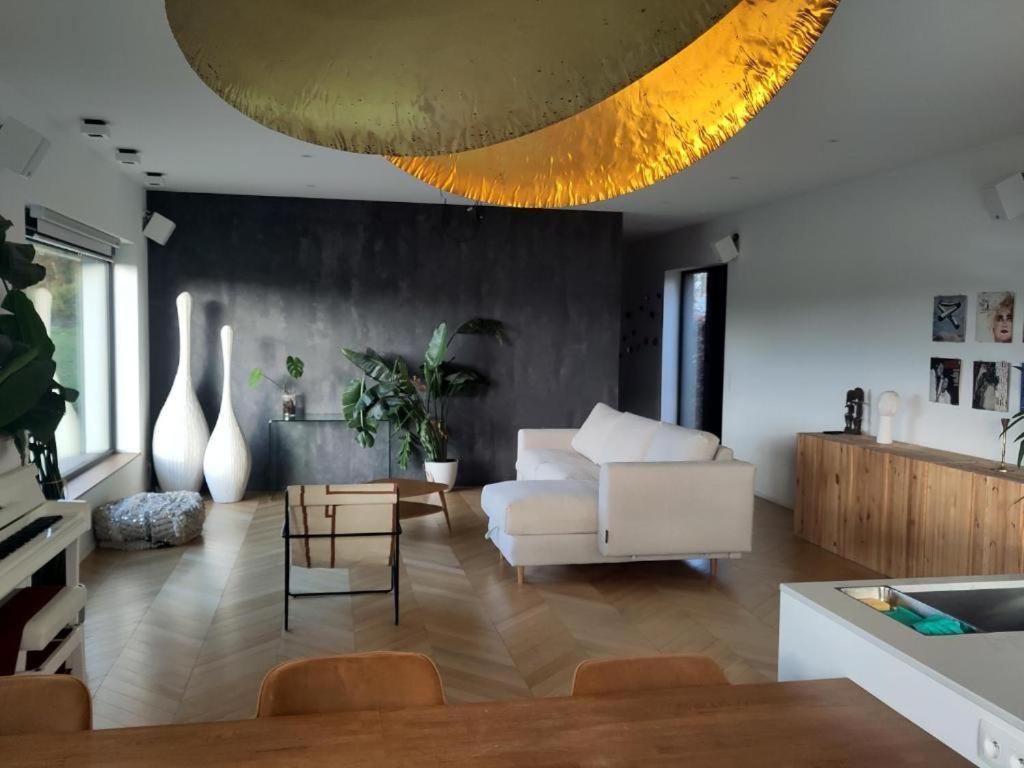 ナミュール La Bergerie De Lives Bed & Breakfast エクステリア 写真